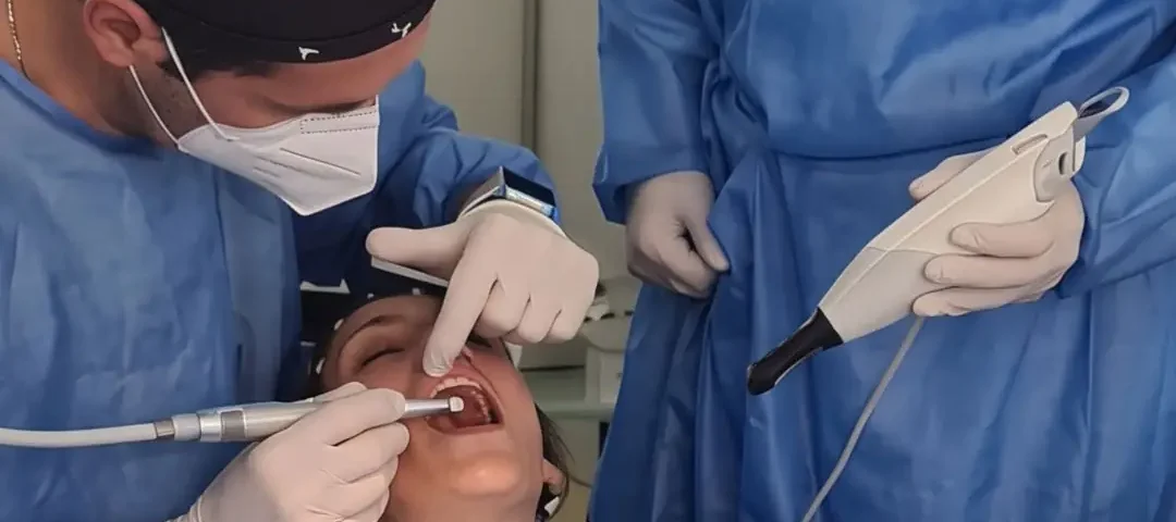 Escáner intraoral en Clínica Dental Fuset en Valencia